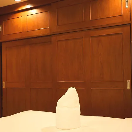 Hathai House Lamai Beach  Room photo