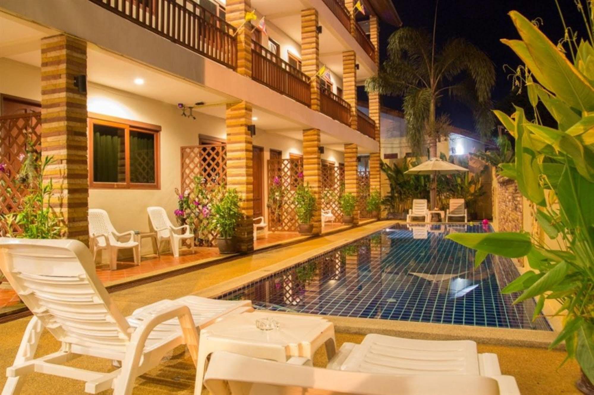 Hathai House 2* Plage de Lamai